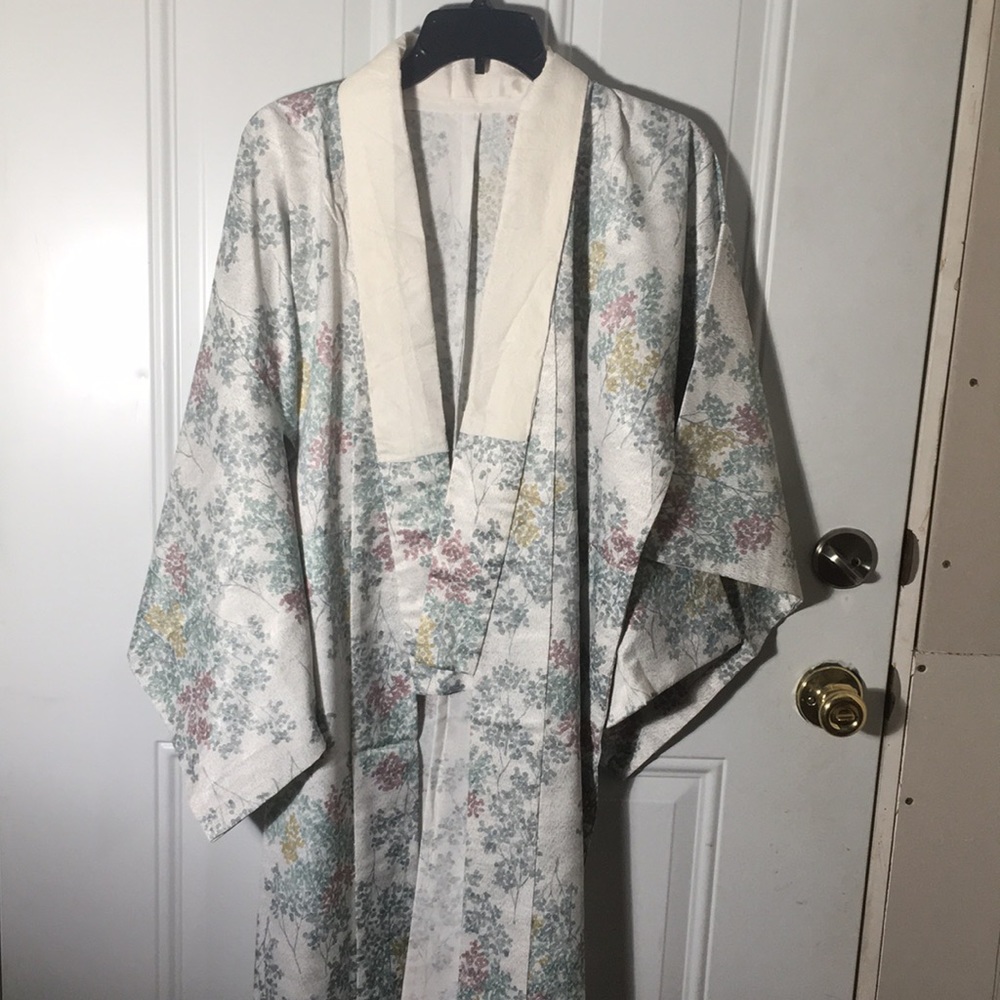 White with blue and pink floral print open kimono robe